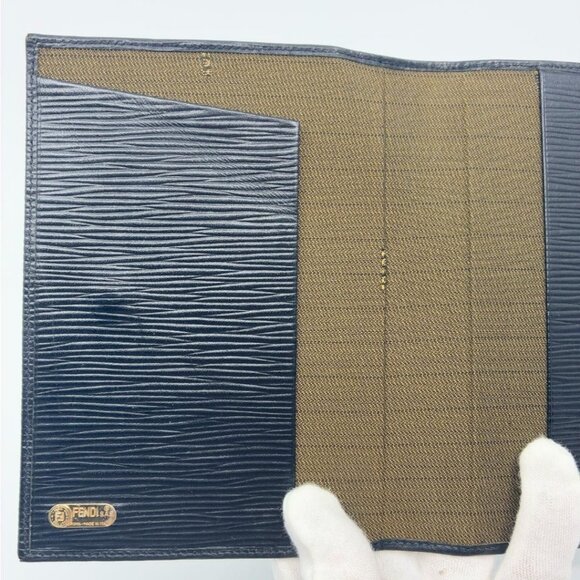 Authentic FENDI Epi Leather Agenda Passport Cover Case Notebook Black - Picture 4 of 7